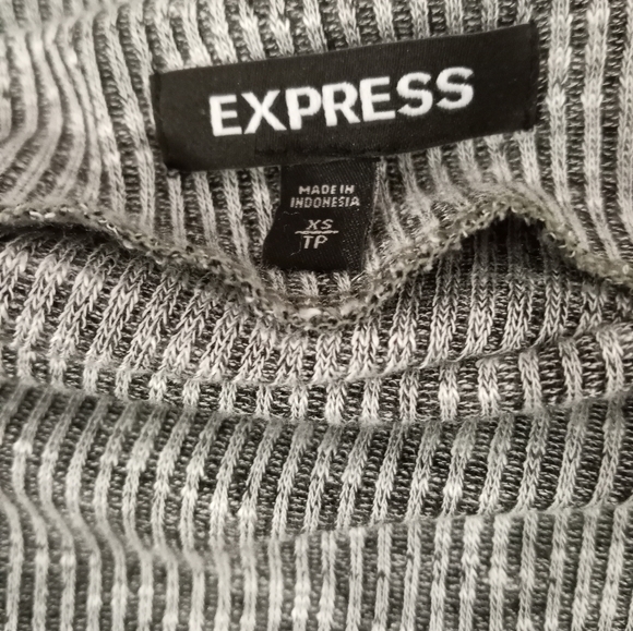 Express Asymmetrical long sleeve top. EUC. Grey size xs. - Picture 2 of 4